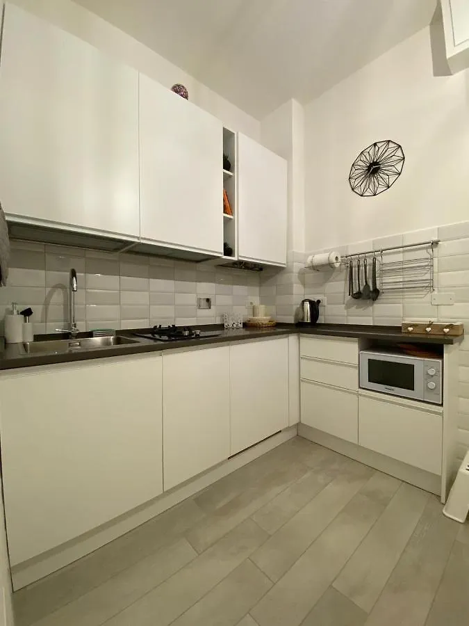 Guest House Kinga Floransa Daire