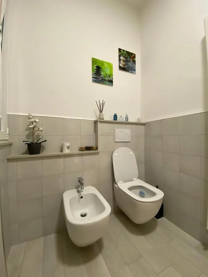Guest House Kinga Florenz 0*,